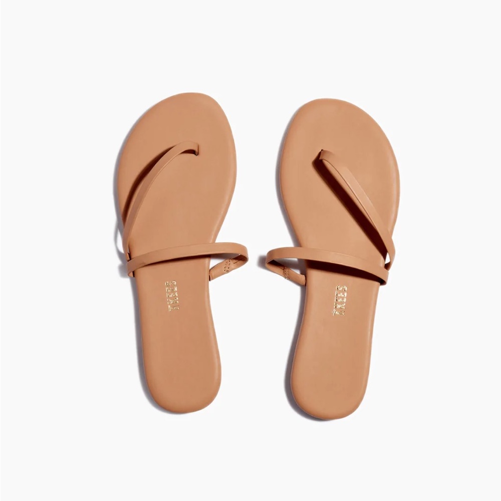 tkees Sarit Sandal - color pout size 7
